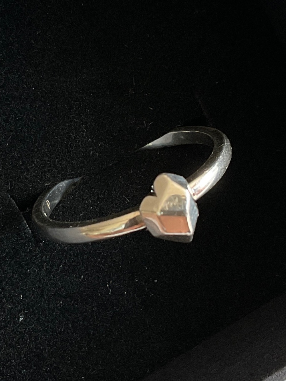 Links of London Sterling Silver Faceted Heart Ring - Silver - Picture 3 of 7